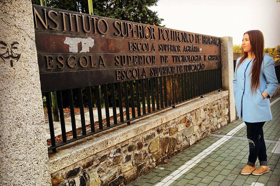 �������� ����� �������� �������� �� ������ � ����������