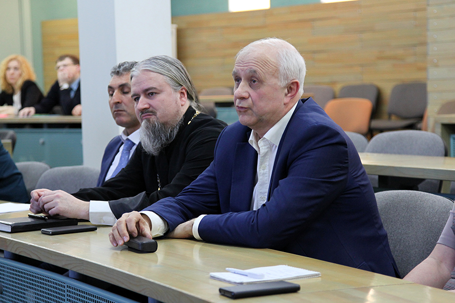 ������������ ������ ������ ������� ��������� ������� �������-������������� ���������� ��������