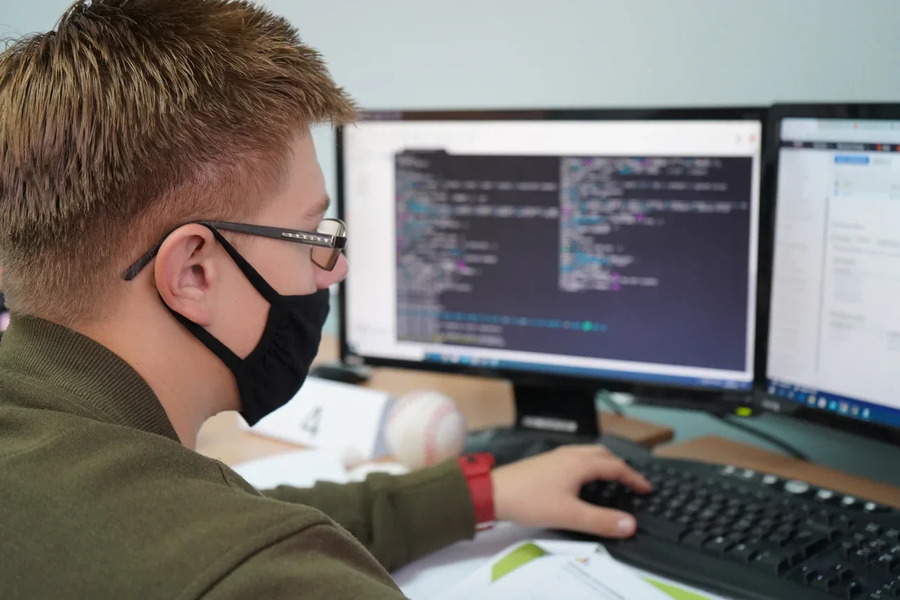 ���������� ����� ���� ����������� BRICS Future Skills Challenge