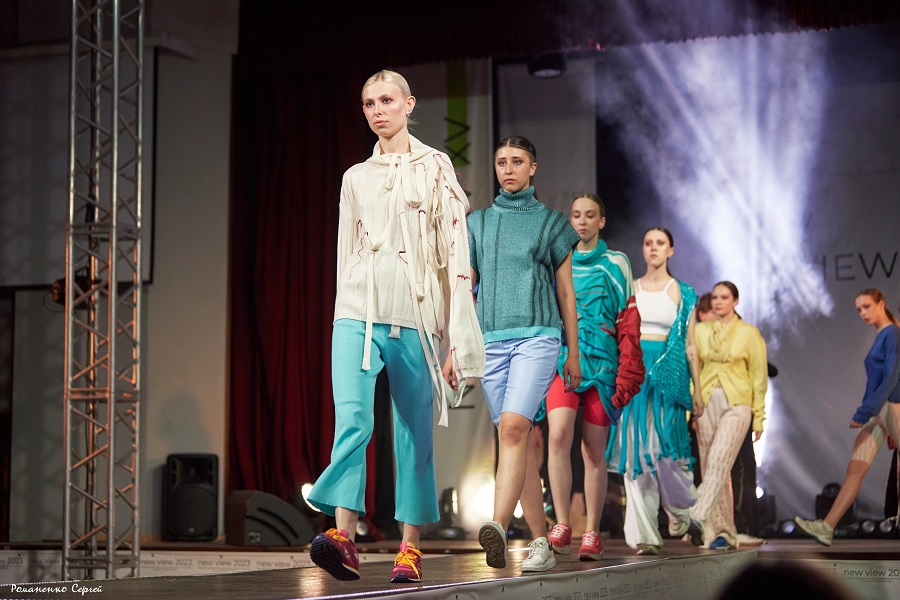 ��������� ���� � ������ �������� ������������